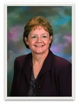 Elizabeth Dillon Photo 1