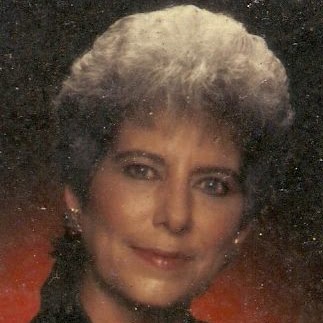 Linda O'Connor Photo 10