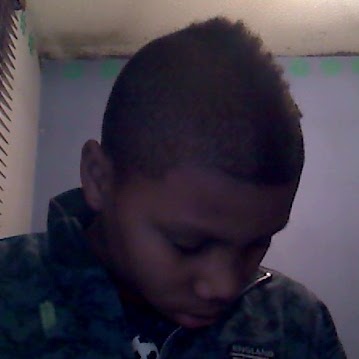 Aaron Howell Photo 11