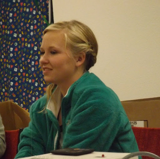 Gina Perry Photo 27