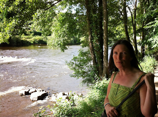 Julie Howlett Photo 21