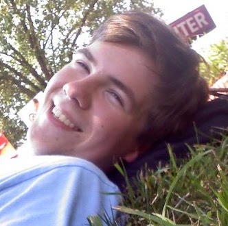 Sam Schaefer Photo 34