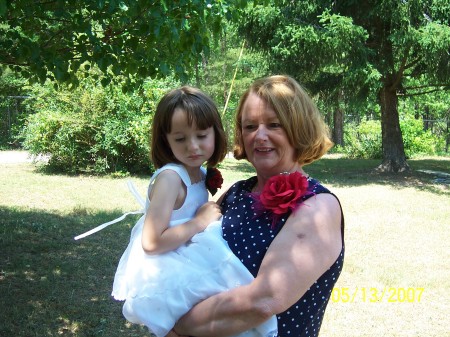 Judy White Photo 10