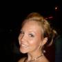 Laura Clarke Photo 16