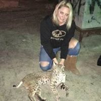April Adams Photo 37