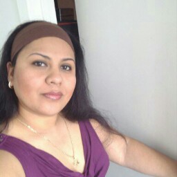 Elizabeth Iglesias Photo 40