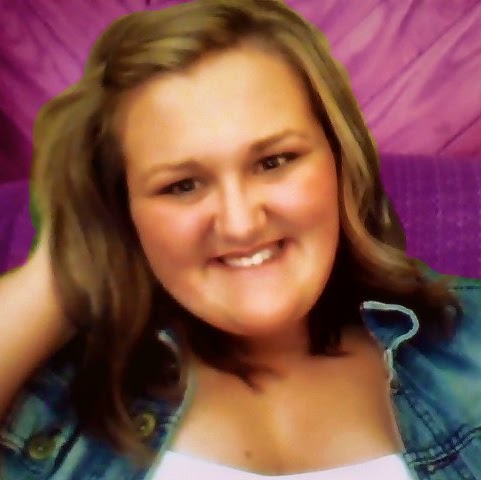 Alyssa Whitt Photo 15
