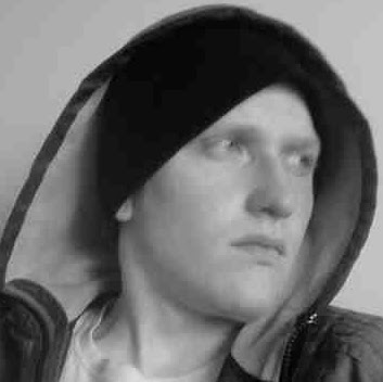 Lucas Taylor Photo 9