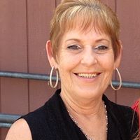 Diane Ferrell Photo 21