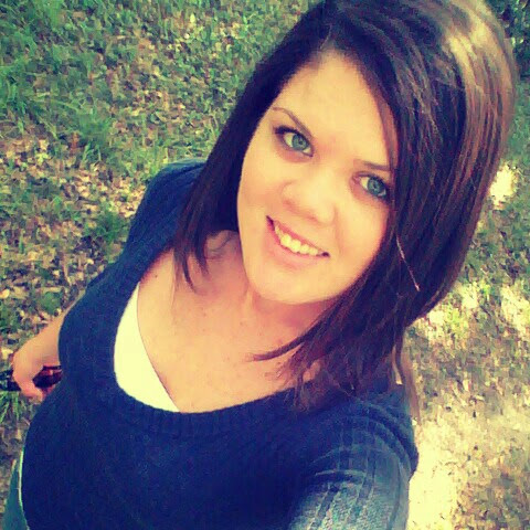 Ashley Kenyon Photo 14