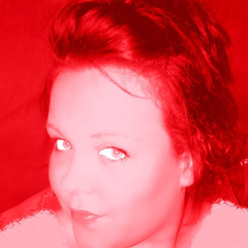 Paula Lowe Photo 42