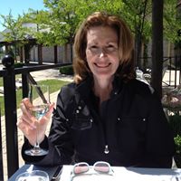 Anne Garvey Photo 33