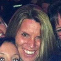 Christine Cummings Photo 24