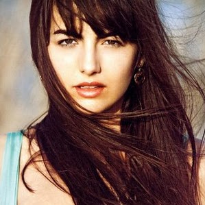 Elise Atkins Photo 6