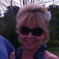 April Childers Photo 5