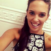 Elizabeth Jay Photo 38