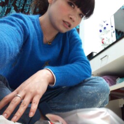 Sally Zhou Photo 21