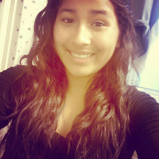 Elizabeth Reyna Photo 10