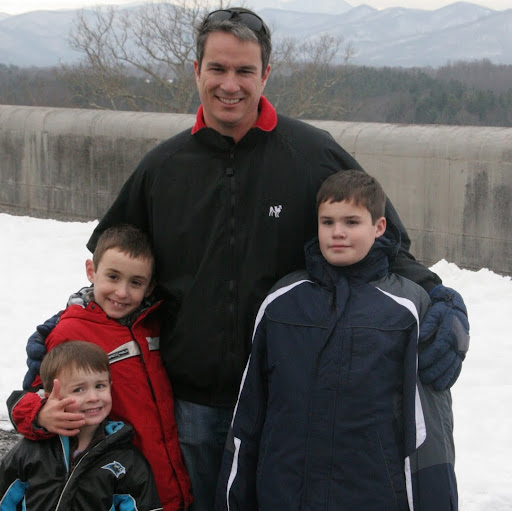 Anthony Schmidt Photo 15