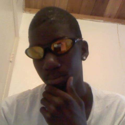 Leron Brown Photo 14