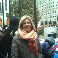 Linda Poole Photo 9