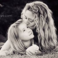 Meg Williamson Photo 10