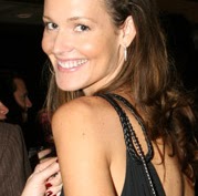 Amanda Goss Photo 20