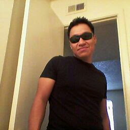 Eddie Hernandez Photo 3