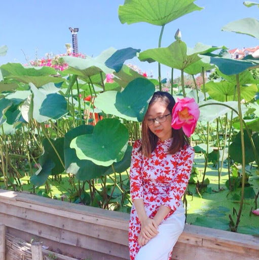 Vananh Trinh Photo 4
