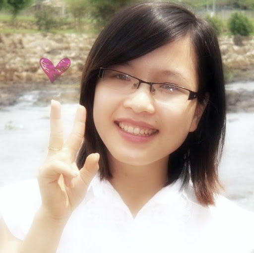 Huong Dinh Photo 7