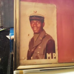 Melvin Crowder Photo 14