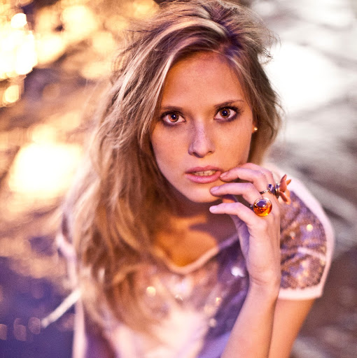 Katie Mason Photo 31