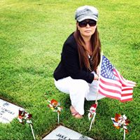 Michelle Suter Photo 17