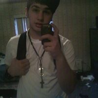 Aaron Gregory Photo 19