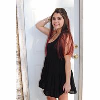 Danielle Flores Photo 30