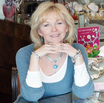 Karen Hollis Photo 4