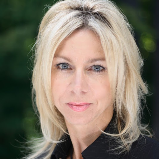 Vickie Cooper Photo 8