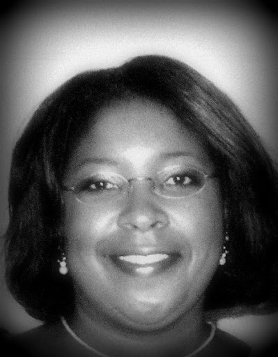 Lisa Wright Photo 44