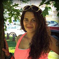 Amanda Shaffer Photo 26