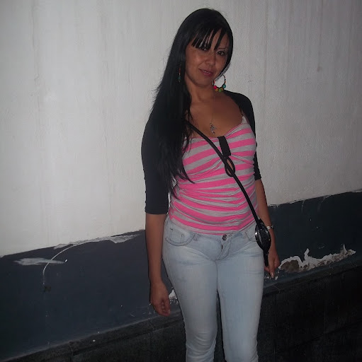 Nancy Guzman Photo 32