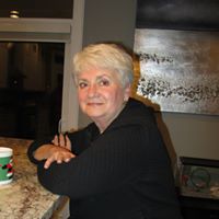Lorraine Brady Photo 12
