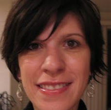 Amy Lowe Photo 22