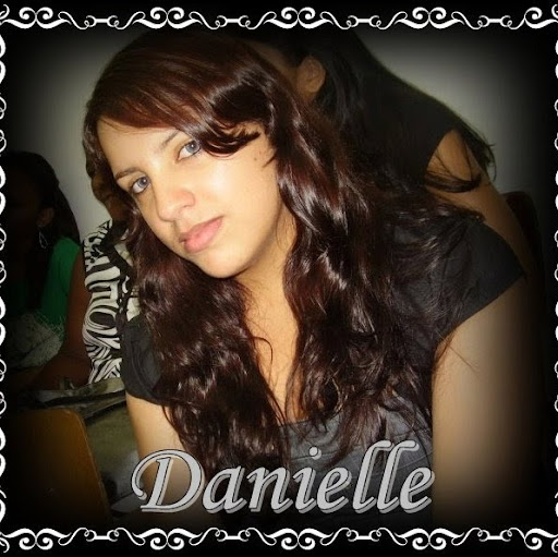 Danielle Monteiro Photo 9