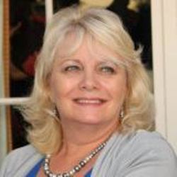 Linda Hall Photo 16