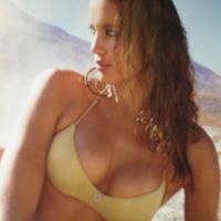 Staci Hansen Photo 7