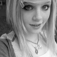 Lisa Dray Photo 16