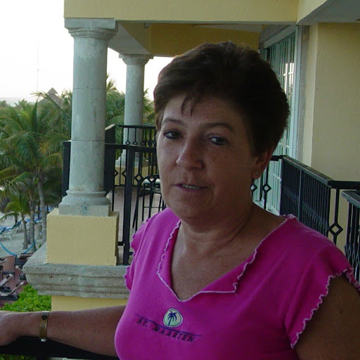 Terri Little Photo 21