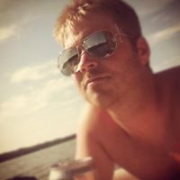 Justin Larson Photo 16