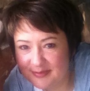 Diana Simpson Photo 10