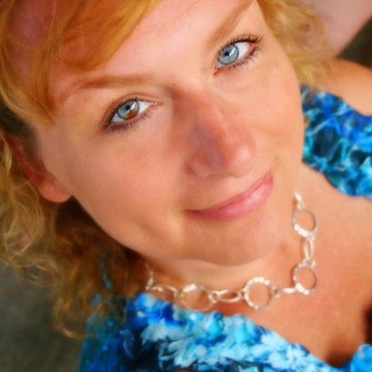 Angela Ellison Photo 34